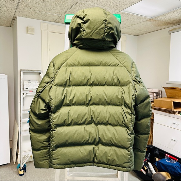 Uniqlo Seamless Down Parka - Picture 2 of 7